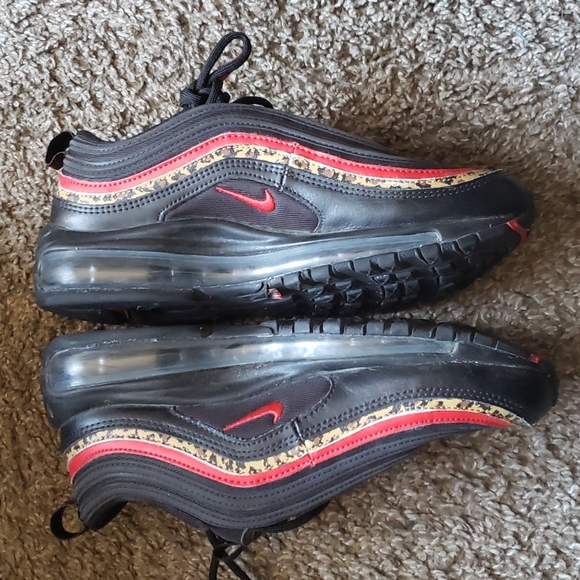 AirMax - Picture 2 of 5